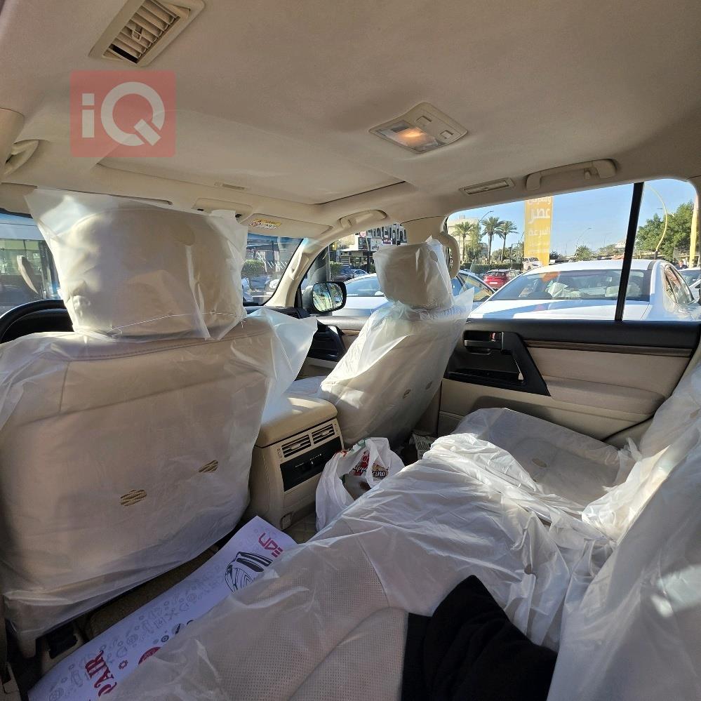 تويوتا لاندكروزر